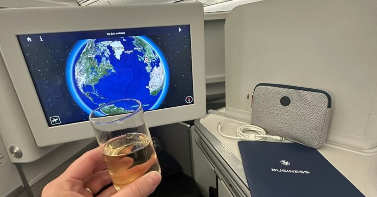 6 Reasons Why You Should Be Using Points and Miles for Travel